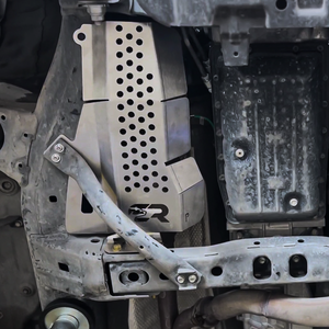 Cali Raised Catalytic Converter Shield | Toyota FJ Cruiser (2007-2014)