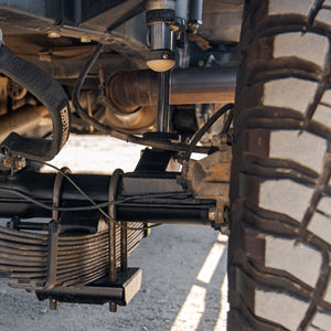 Dirt King Rear Shock Mounts with Bump Pads | Toyota Tundra (2007 - 2021) | Truck Brigade