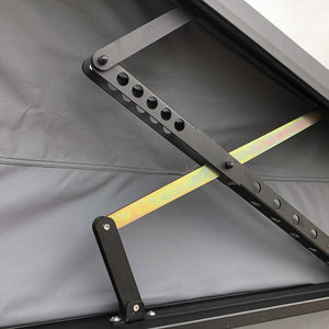 Eezi-Awn Stealth Hard Shell Roof Top Tent - Truck Brigade