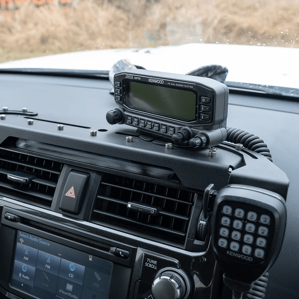 Dialing In Your Cockpit: Top 4Runner Dash Mounts for Everyday Use - Truck Brigade