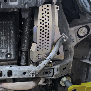 Cali Raised Catalytic Converter Shield | Toyota FJ Cruiser (2007-2014)
