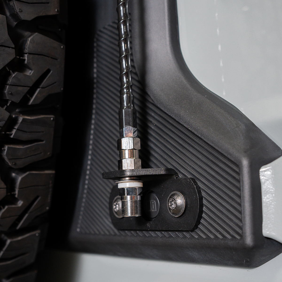 Cali Raised Rear Antenna Mount Fits 22+ Ford Bronco Raptor