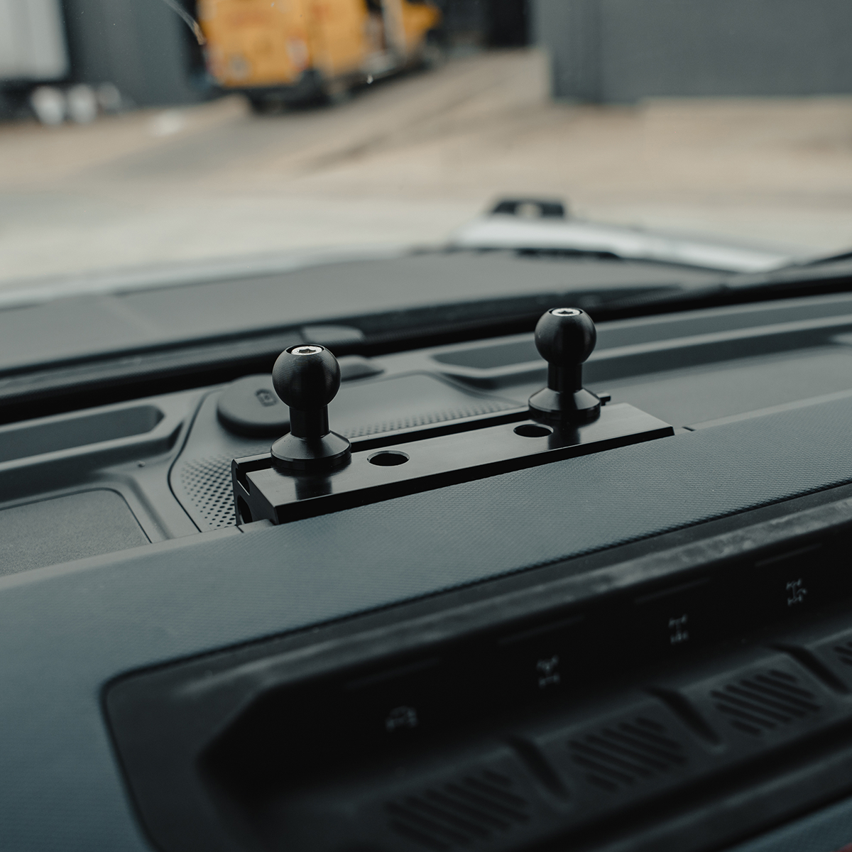 Cali Raised Dash Mount | Ford Bronco Raptor (2021+)