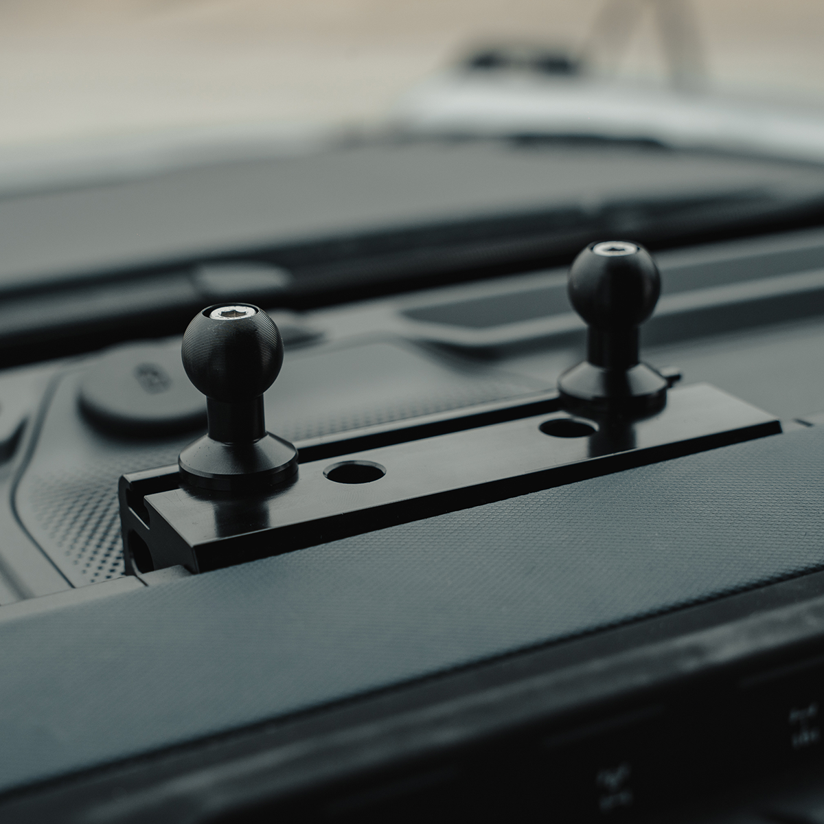 Cali Raised Dash Mount | Ford Bronco Raptor (2021+)