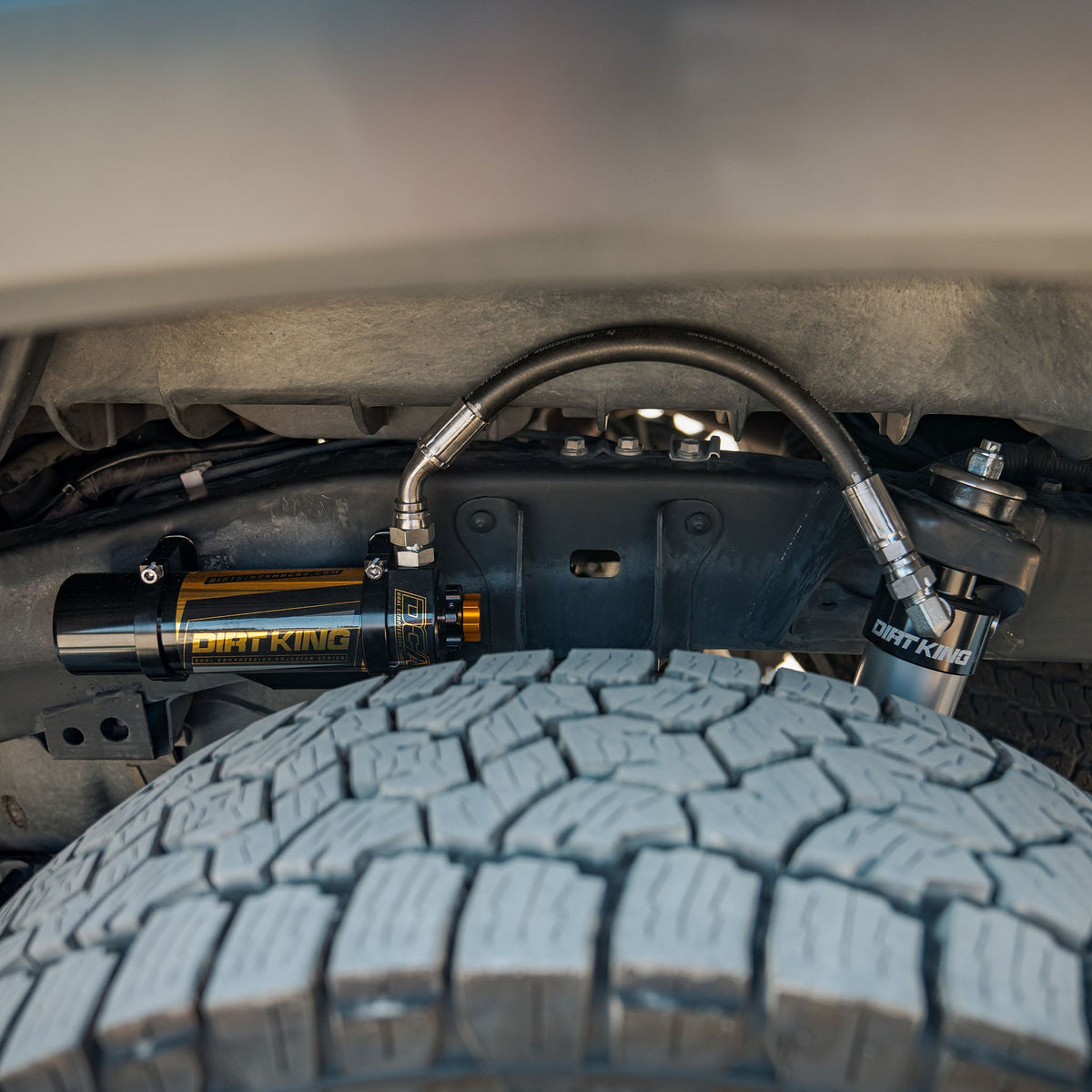 Dirt King 2.5 Smooth Body Shocks DCA Remote Reservoir | Toyota Tacoma (2005-2023)