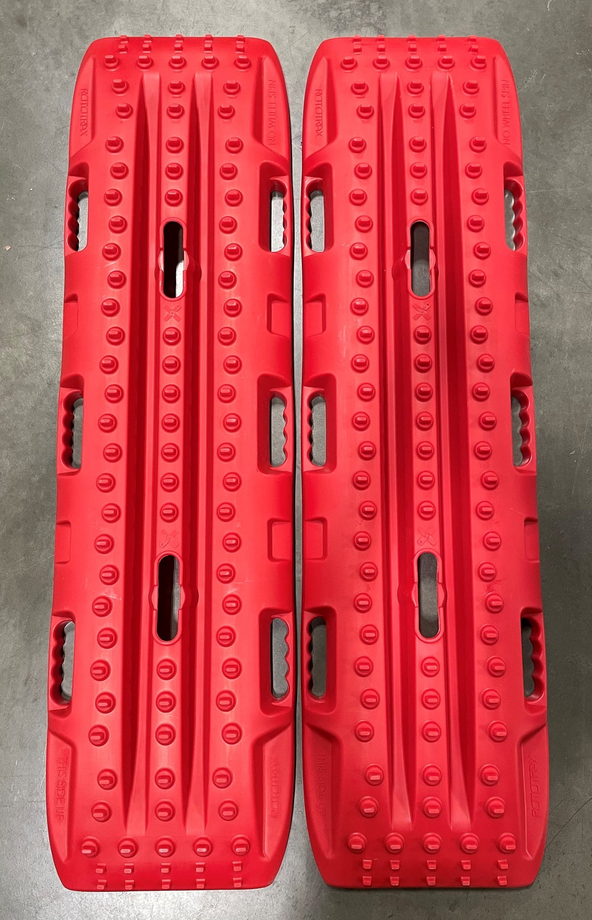 RototraX Traction Boards - Red