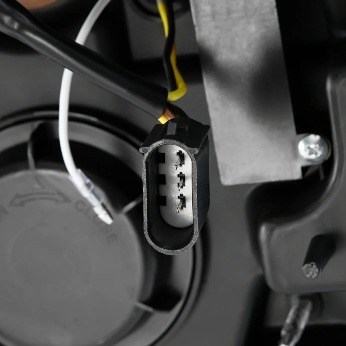 AlphaRex LUXX-Series LED Projector Headlights (Black) | Ford F150 (2021-2023) - Truck Brigade