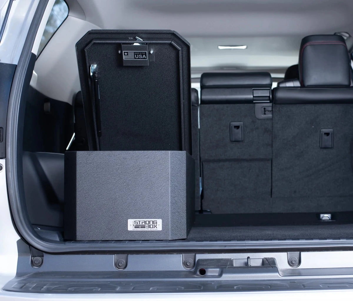BOSS StrongBox Top Loader (14W x 37D x 10H) | Truck Brigade