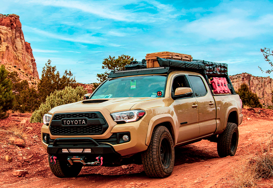 Cali Raised 40" Cut-Out Prinsu Roof Rack Slim LED Light Bar Bracket Kit | Truck Brigade