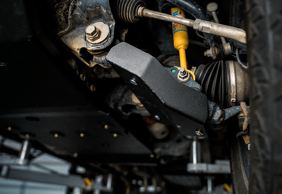 Cali Raised Lower Control Arm Skid Plate | Toyota FJ Cruiser (2007-2014) | Truck Brigade