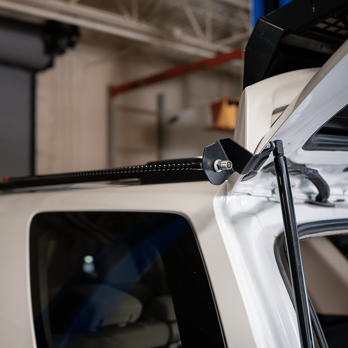 Cali Raised Rear Antenna Mount | 4Runner (2010-2024) | Truck Brigade