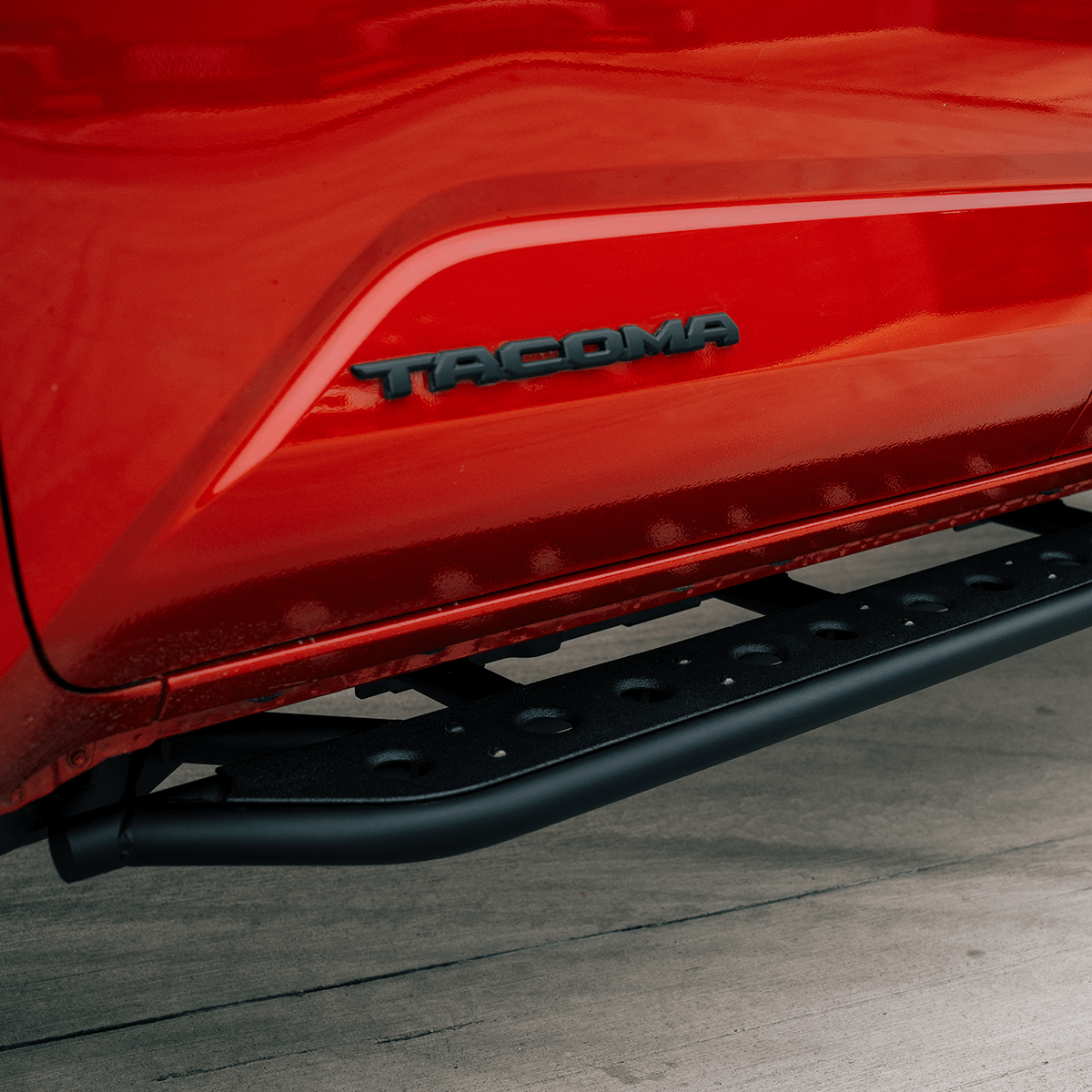 Cali Raised Step Edition Bolt-On Rock Sliders | Toyota Tacoma (2024) | Truck Brigade