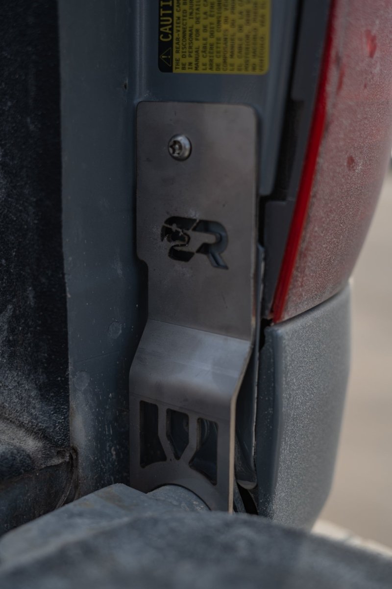 Cali Raised Tailgate Theft Protector | Toyota Tundra (2014-2021) | Truck Brigade
