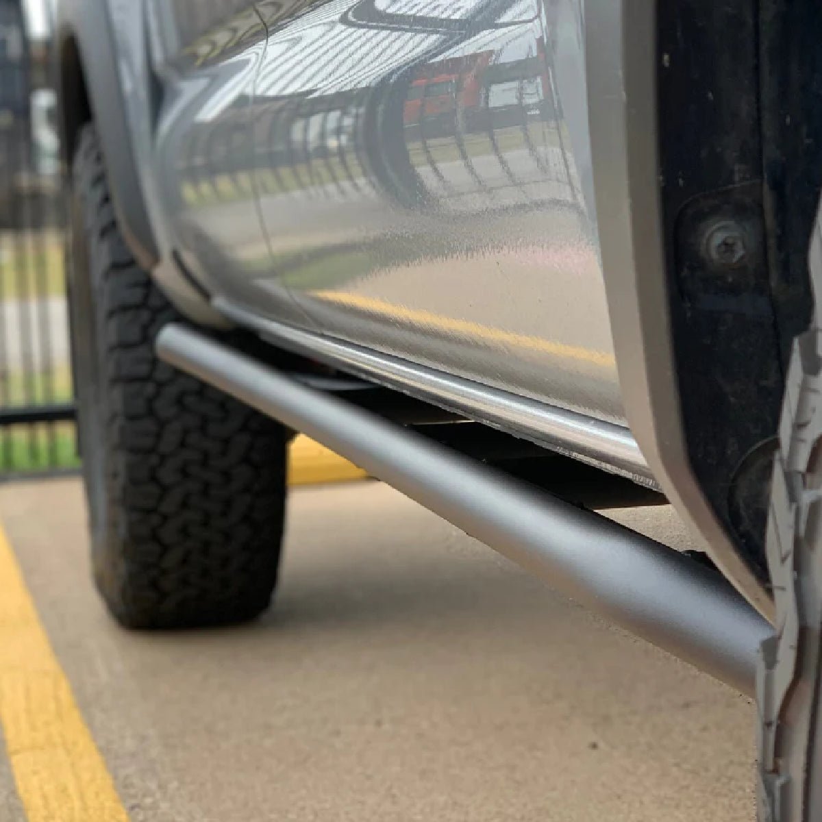 Cali Raised Trail Edition Bolt-On Rock Sliders | Toyota Tacoma (2024) - Truck Brigade