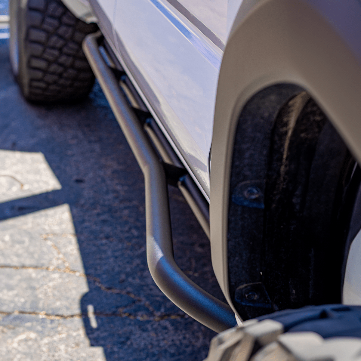 Cali Raised Trail Edition Rock Sliders | Toyota Land Cruiser (2024+) | Truck Brigade