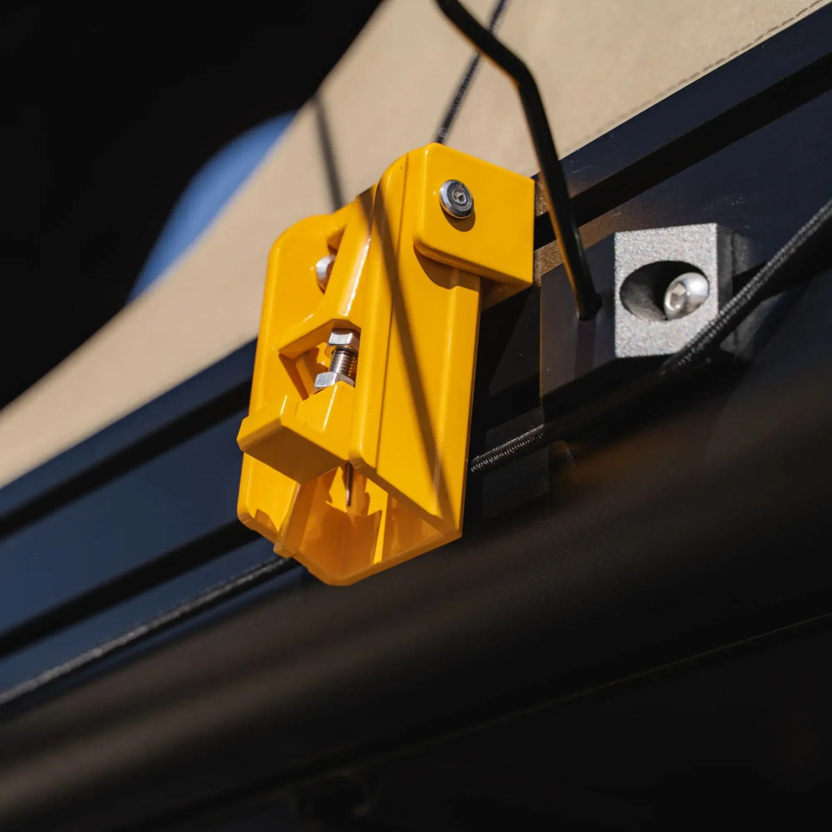 CVT Mt. Hood 2 Hardshell Tent - Truck Brigade