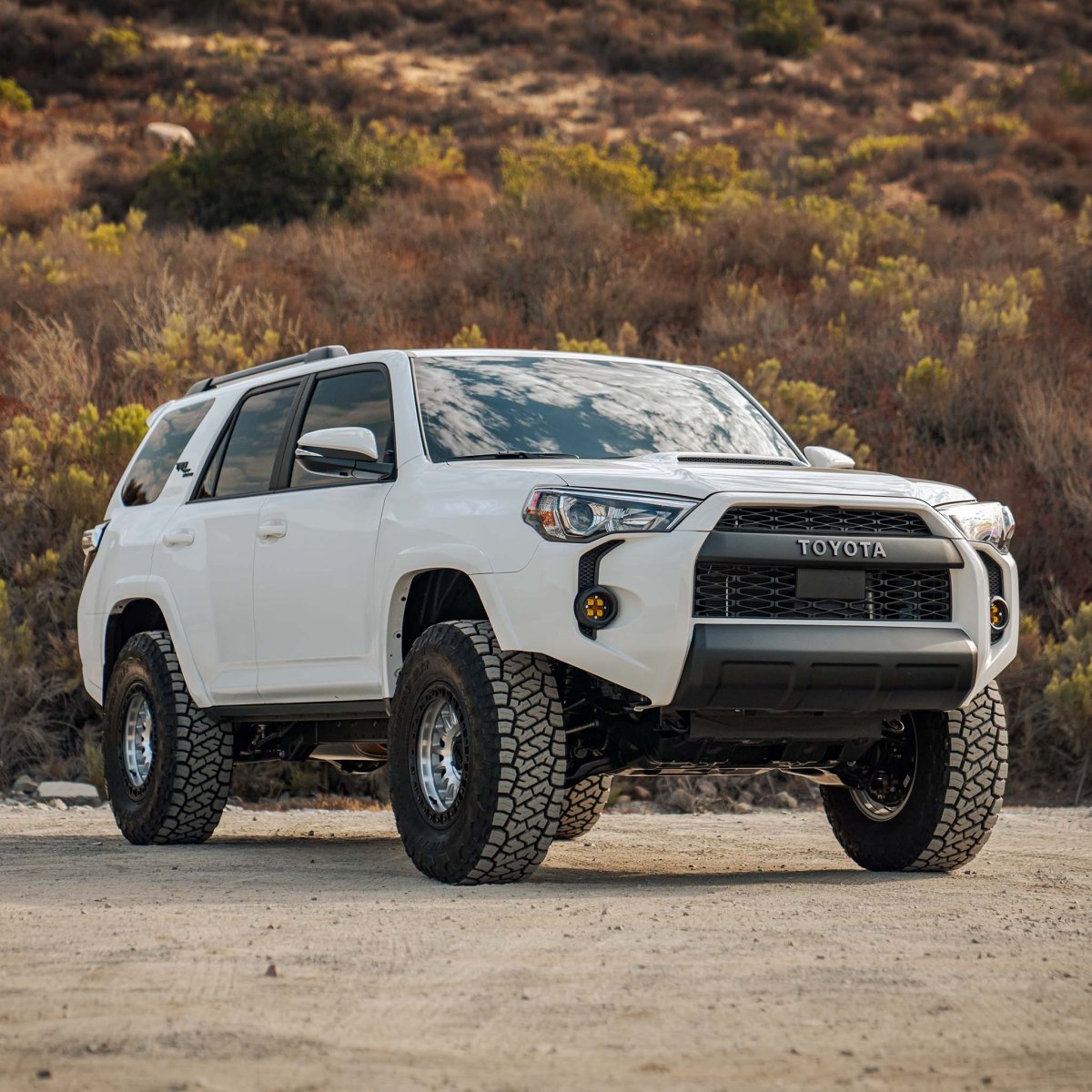 Dirt King 2.0 IFP Smooth Body Shocks | Toyota 4Runner (2003 - 2024) | Truck Brigade