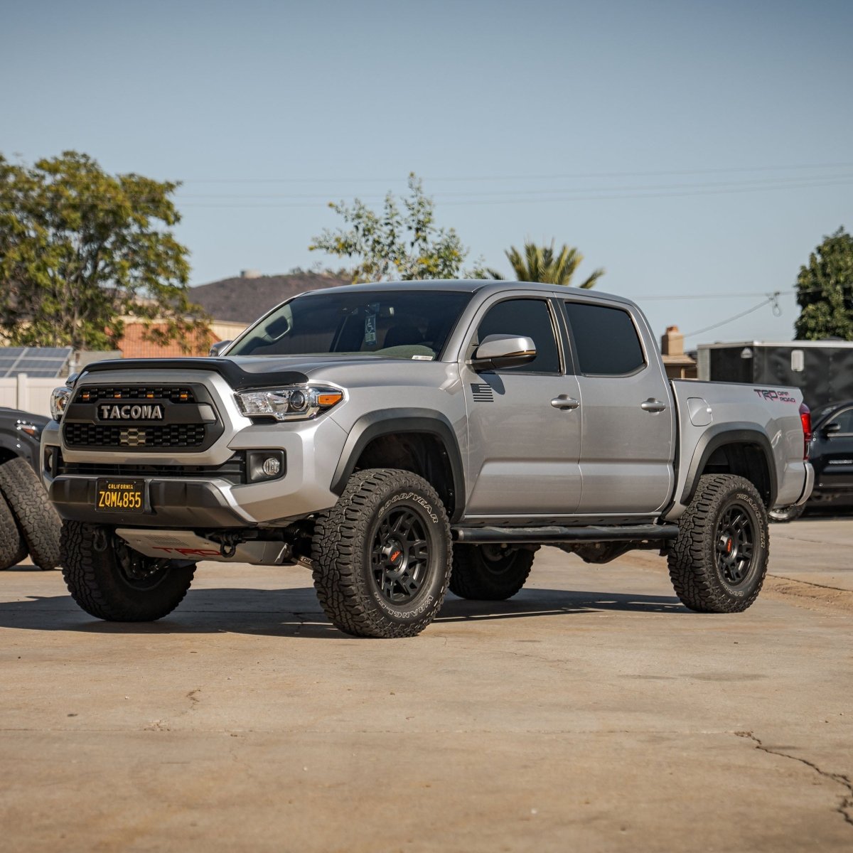 Dirt King 2.0 IFP Smooth Body Shocks | Toyota Tacoma (2005 - 2023) | Truck Brigade