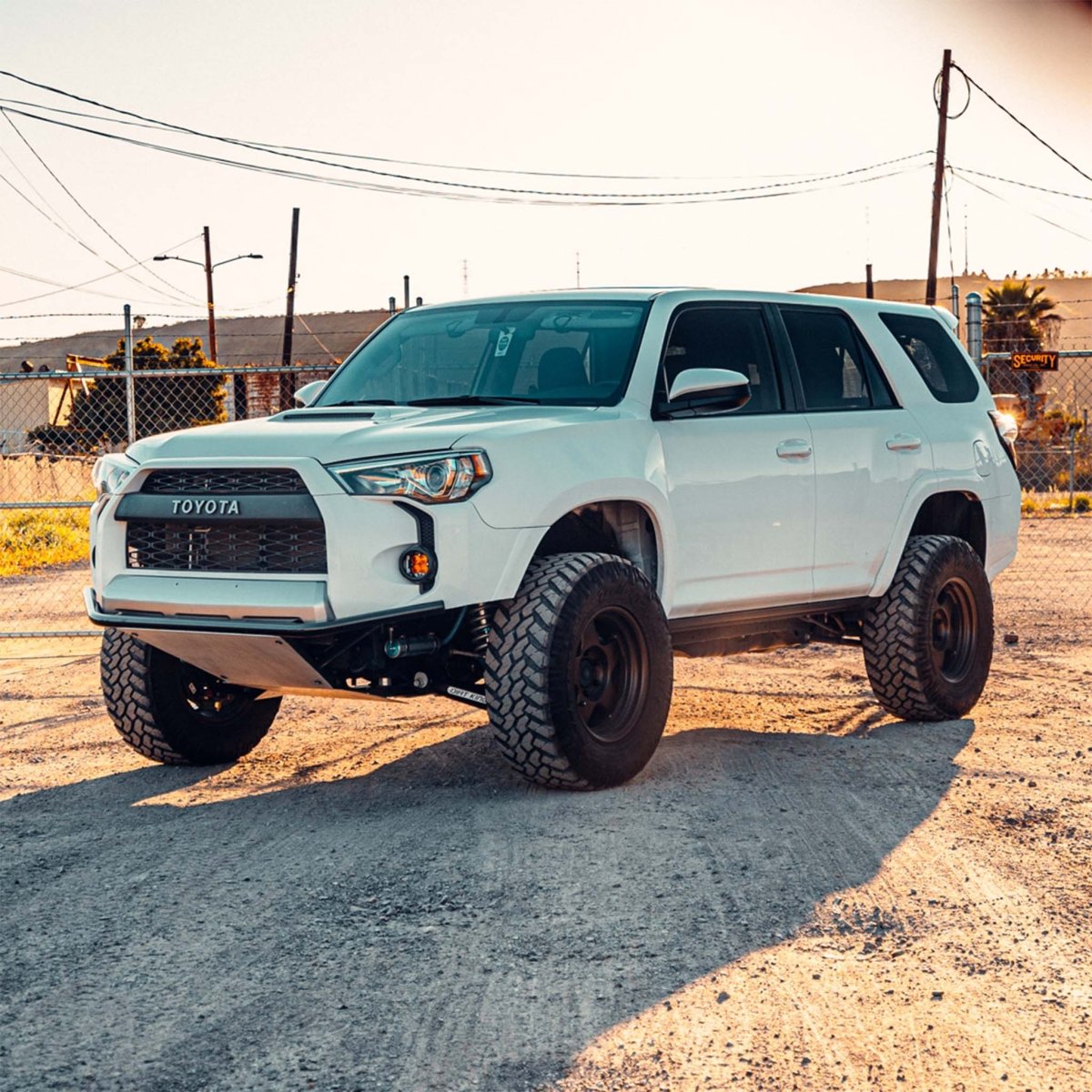 Dirt King Long Travel Kit | Toyota 4Runner (2003 - 2024) | Truck Brigade