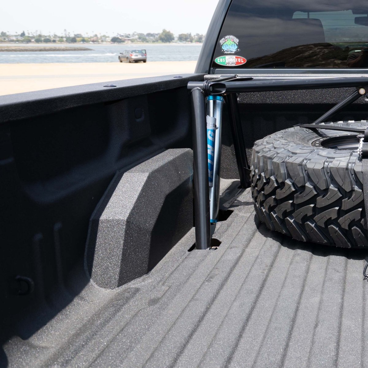 Dirt King Over - sized Rear Wheel Wells | GMC Sierra 1500 (1999 - 2018) | Truck Brigade