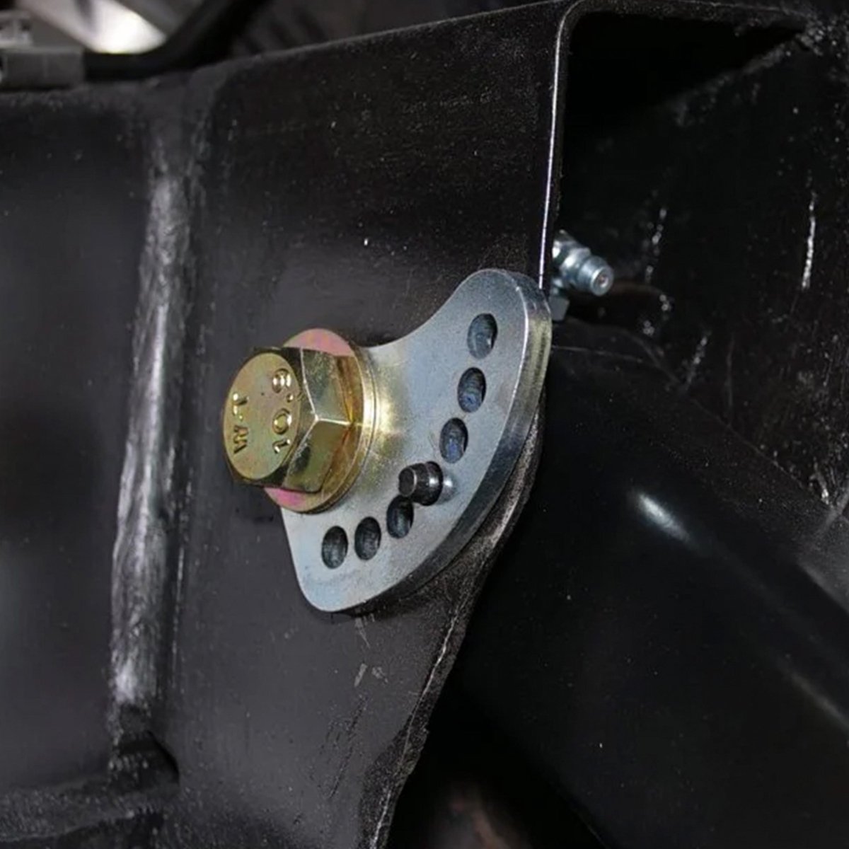 Dirt King Upper Arm Alignment Cams | Chevy Silverado 1500 (1999 - 2018) | Truck Brigade