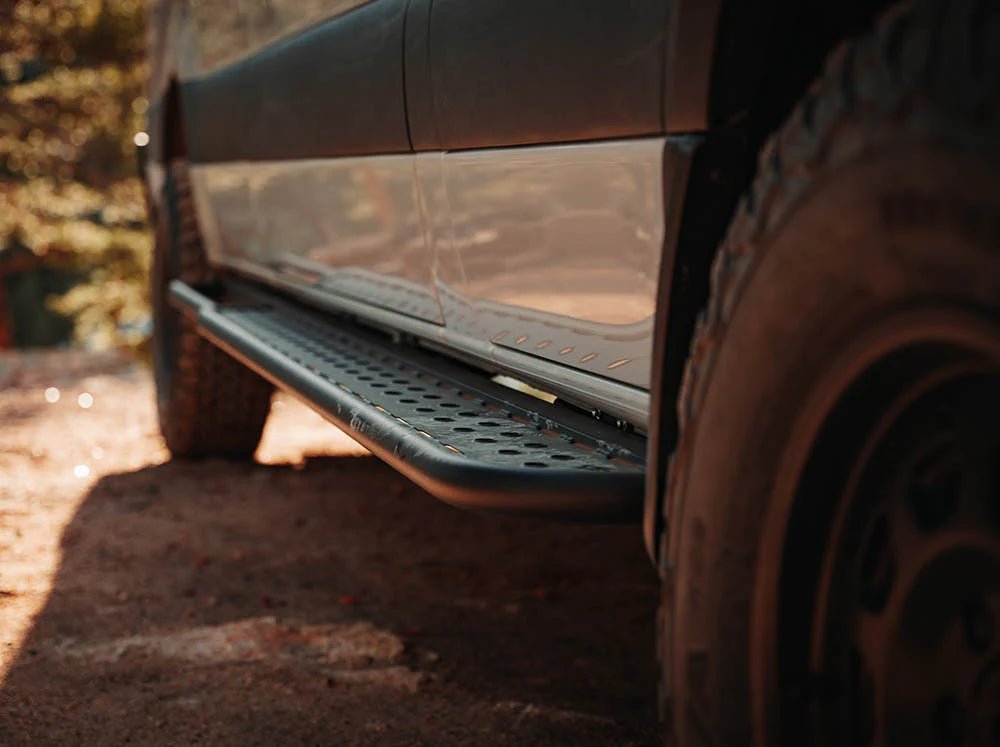 Flatline Van Co Side Steps | Mercedes Benz Sprinter Van (2007 - 2024) | Truck Brigade