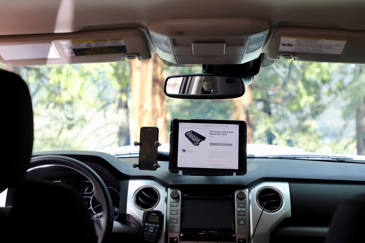 ICS FAB Dash Mount | Toyota Tundra 2014 - 2021 | Truck Brigade