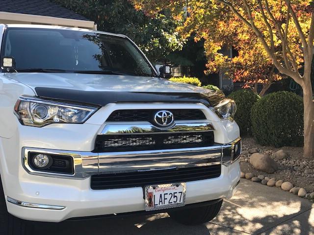 Cali raised 32 Inch Hidden Grille LED Light Bar Brackets Kit | Toyota 4Runner (2014-2022)