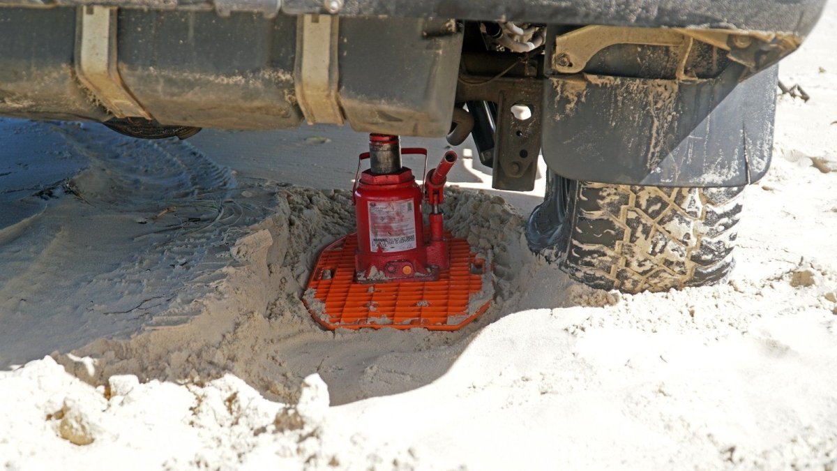 MAXTRAX Mini + JaxBase Combo | Truck Brigade