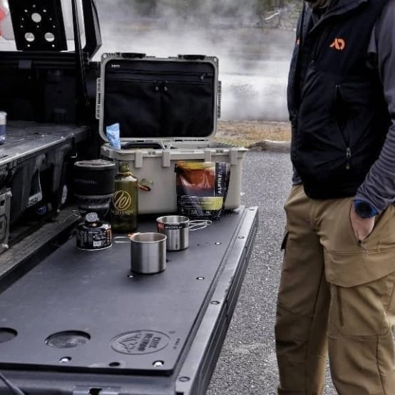 Mountain Hatch Tailgate Insert | Toyota Pickup/Tacoma (1989-2004) - Truck Brigade