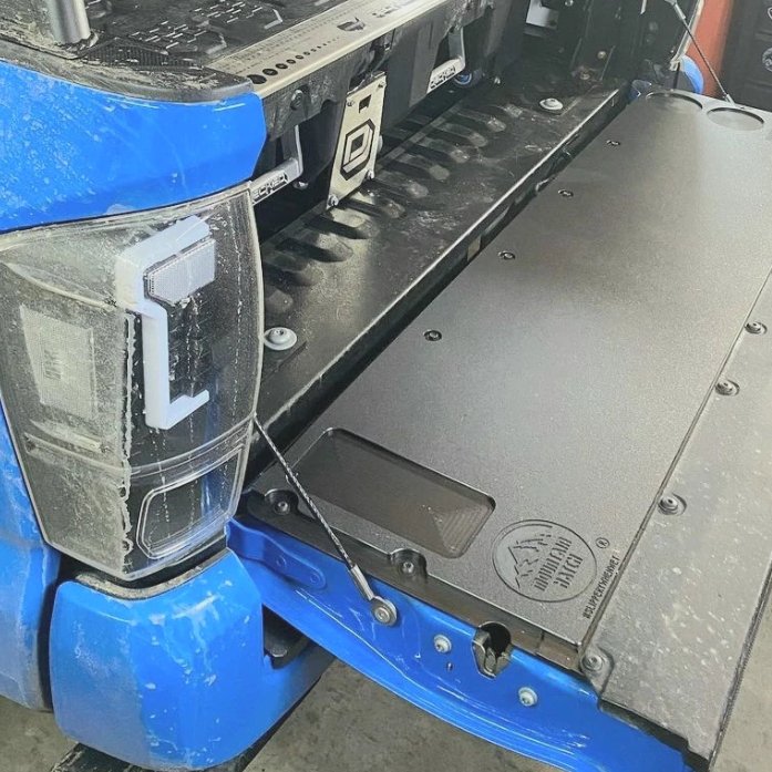 【takoオーダーページ】 Mountain Hatch Tailgate Insert | Toyota Tacoma (2005-2015) - Truck