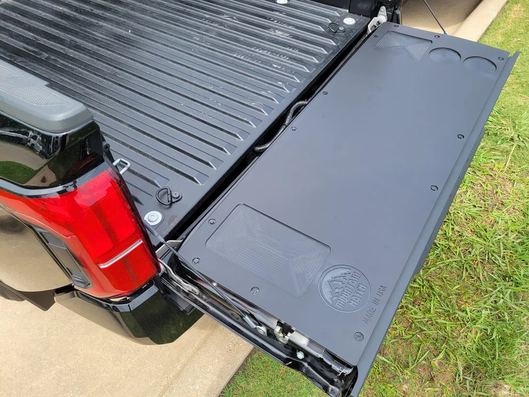 Mountain Hatch Tailgate Insert | Toyota Tacoma (2024 - 2025) - Truck Brigade