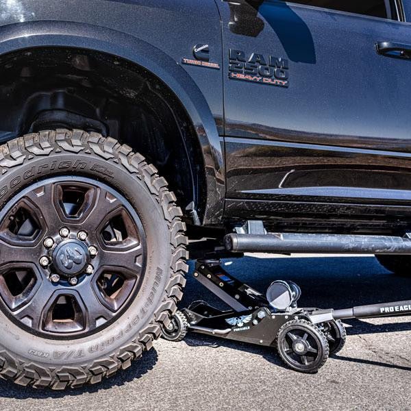 Pro Eagle 3 Ton Big Wheel &quot;Kratos&quot; Off Road Jack - Truck Brigade