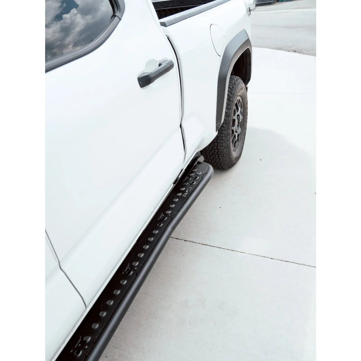 RCI Off - Road Rock Sliders Long Bed | Toyota Tacoma (2024 - 2025) | Truck Brigade