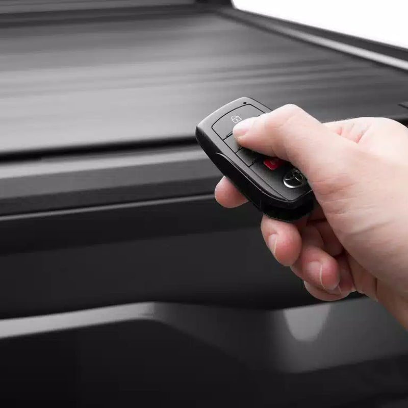 Retrax EQ Tonneau Cover | GMC Sierra 1500 (2019 - 2024) - Truck Brigade