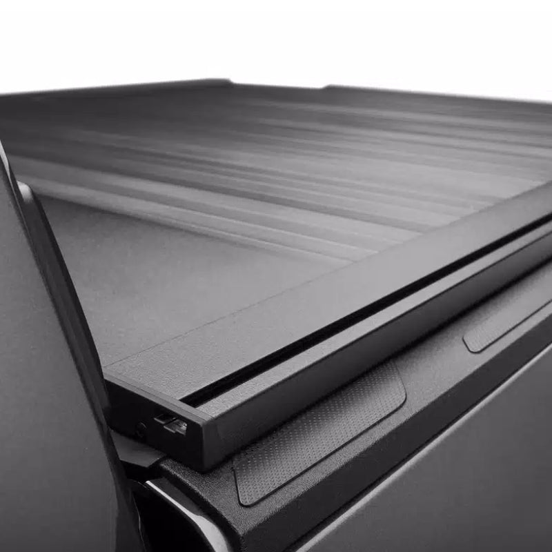 Retrax EQ Tonneau Cover | GMC Sierra 1500 (2019 - 2024) - Truck Brigade