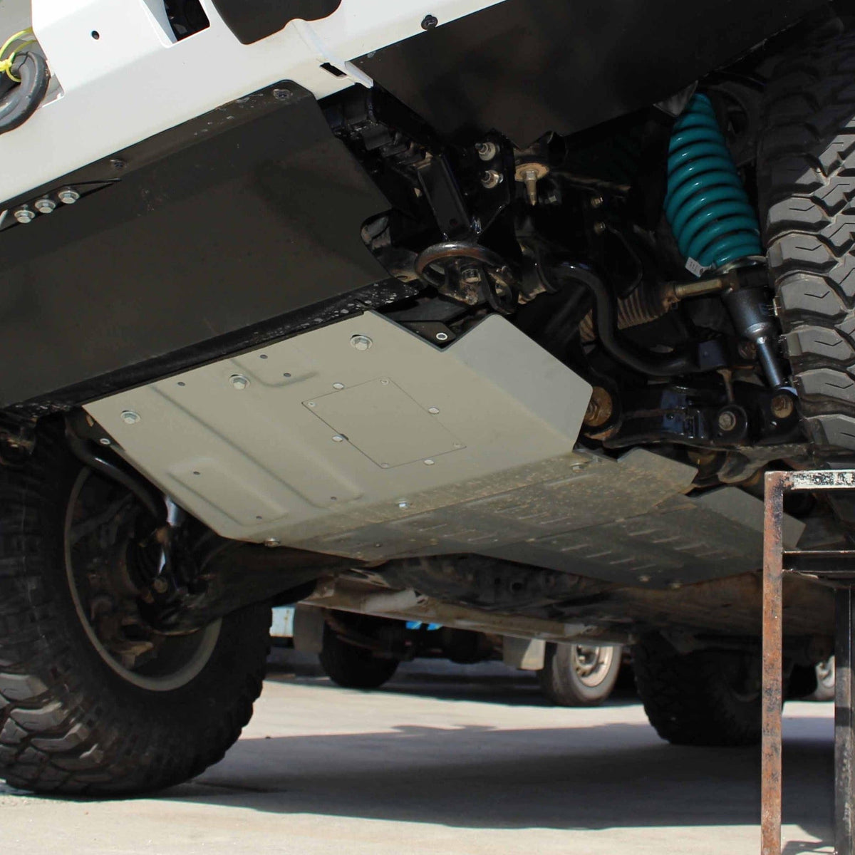 Rival 4x4 Engine Skid Plate | Toyota Land Cruiser 200 (2007-2021)