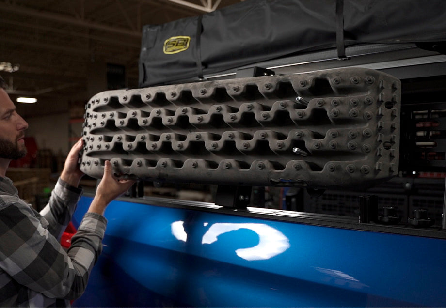 Cali Raised Recovery Board Mounts for Bed Rack