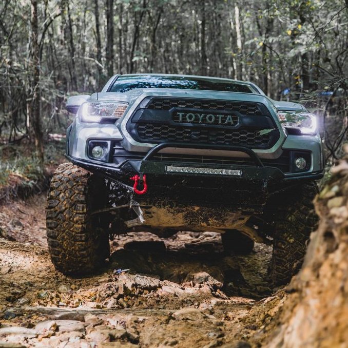 Southern Style OffRoad Slimline Tube Front Bumper | Toyota Tacoma (2016-2022) - Truck Brigade
