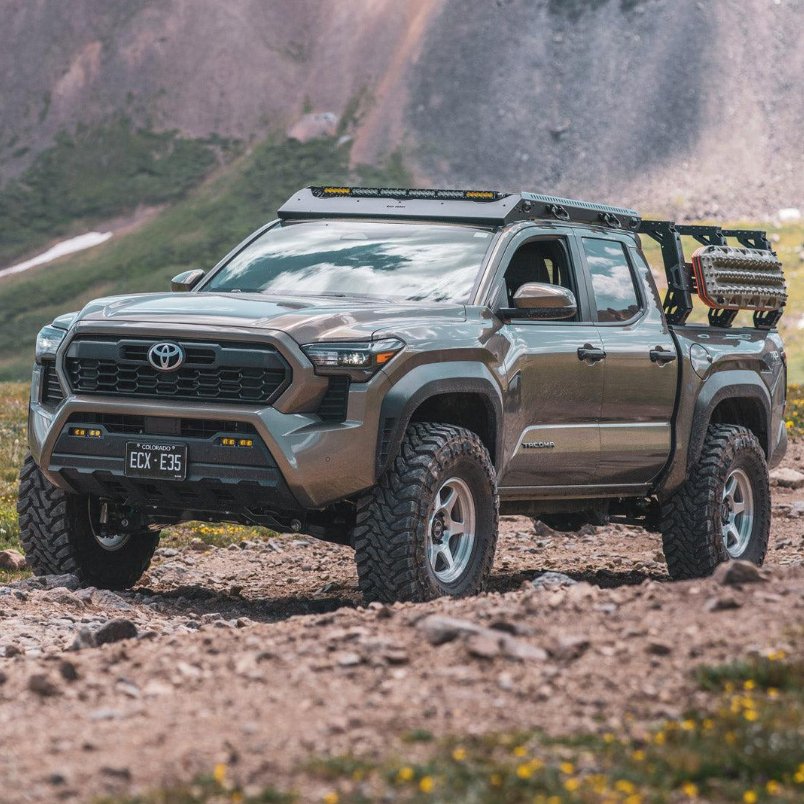 upTOP Overland TRUSS Bed Rack | Toyota Tacoma (2005-2022) - Truck Brigade