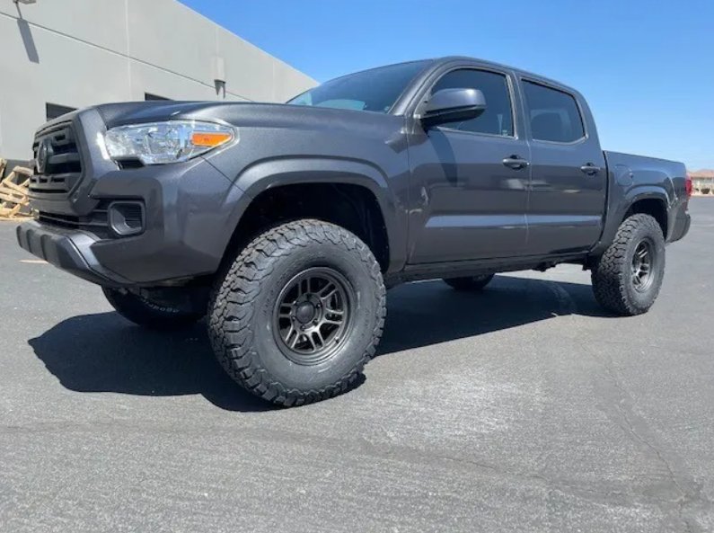 Westcott Designs Preload Collar Lift Kit - Front &amp; Rear | Toyota Tacoma SR5/SR (2005-2023) - Truck Brigade